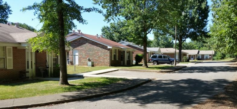 Street view of Twin Oaks